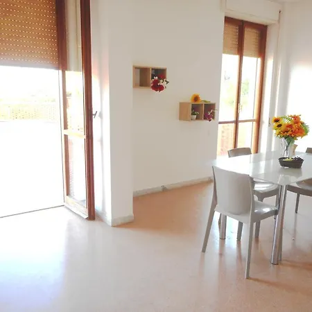 Samsara Accomodation Baia Verde בית נופש *